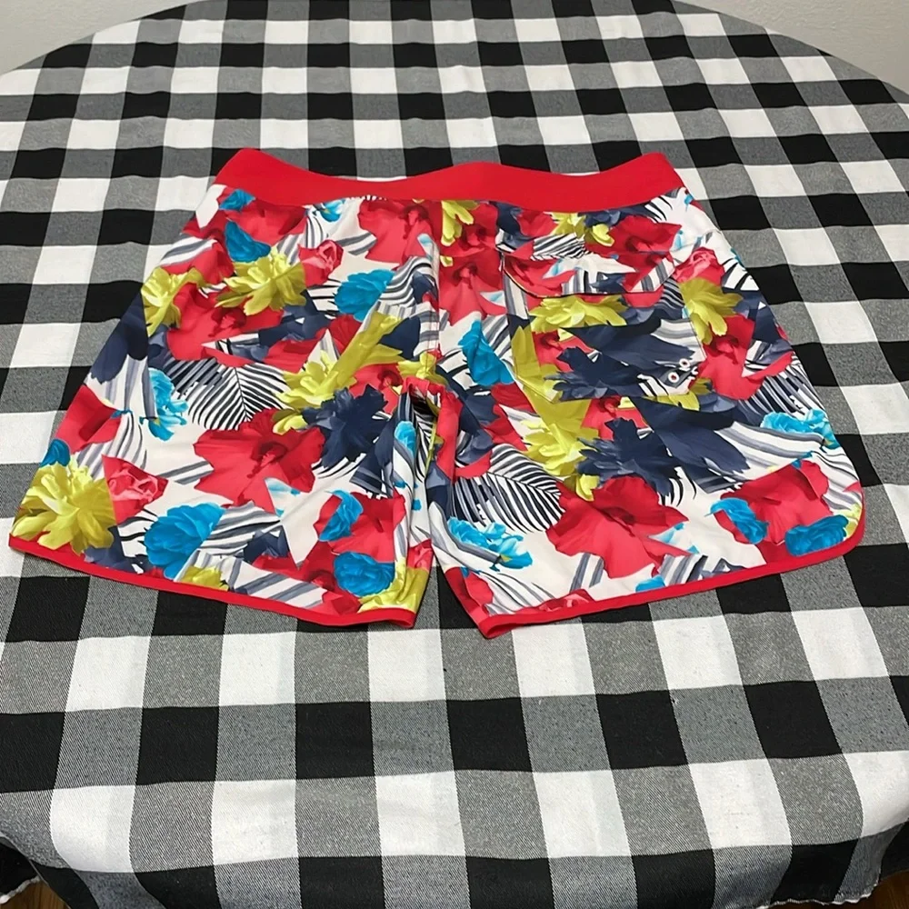Under Armour Loose Floral Hawaiian Tropical Swim Trunks Size 36 Shorts Red Blue